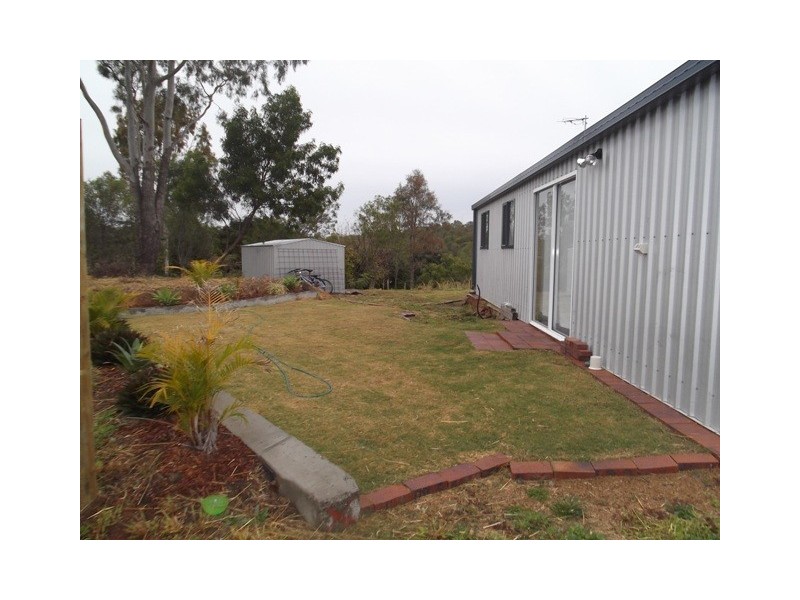 64 Grey Street, Walterhall QLD 4714