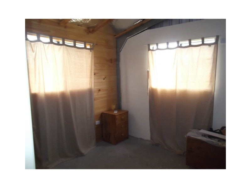 64 Grey Street, Walterhall QLD 4714