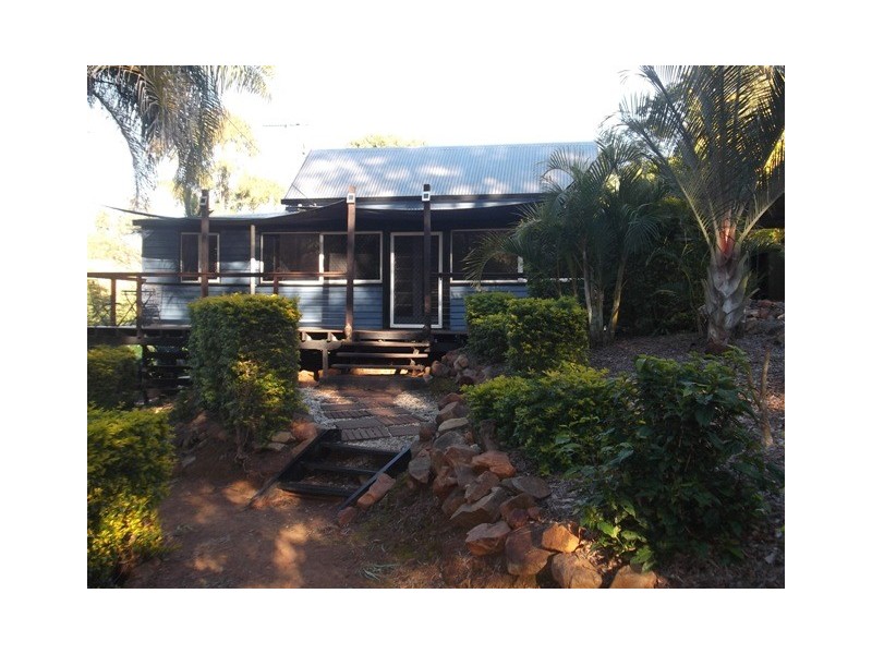 10a Mcfarlane Lane, Mount Morgan QLD 4714