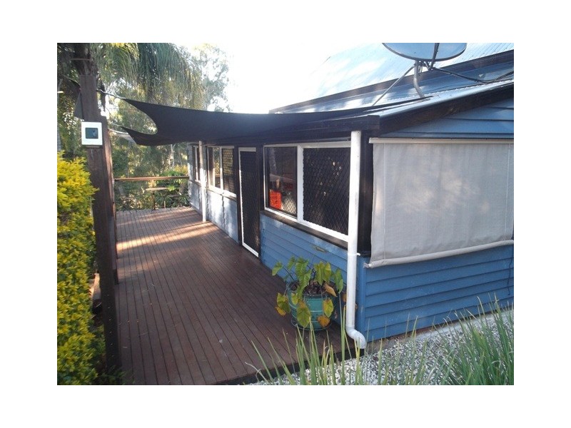 10a Mcfarlane Lane, Mount Morgan QLD 4714