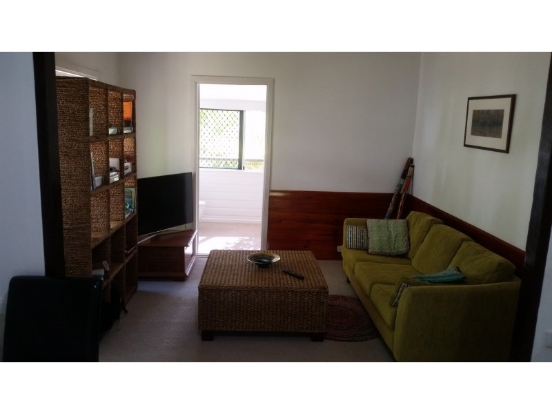 10a Mcfarlane Lane, Mount Morgan QLD 4714