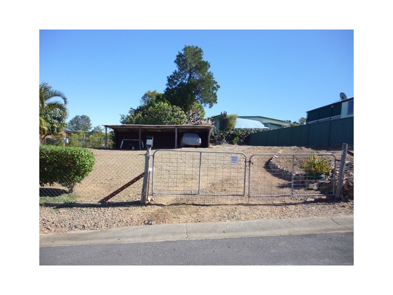 7B Hill Lane, Mount Morgan QLD 4714