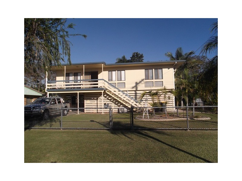 11 Harwood Street, Park Avenue QLD 4701