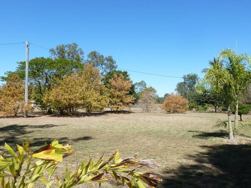 106 MACQUARIE STREET, Gracemere QLD 4702