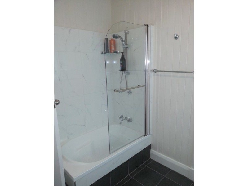 152 Glenmore Road, Park Avenue QLD 4701