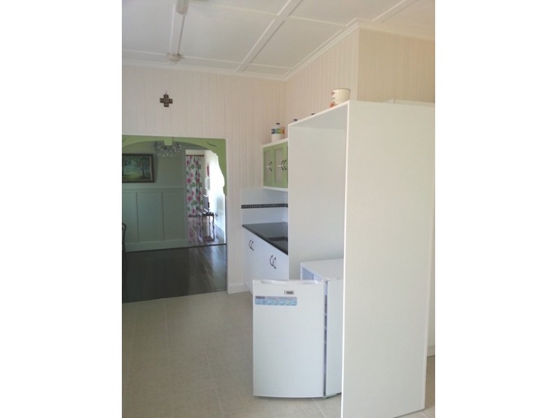 152 Glenmore Road, Park Avenue QLD 4701