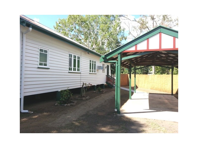 152 Glenmore Road, Park Avenue QLD 4701