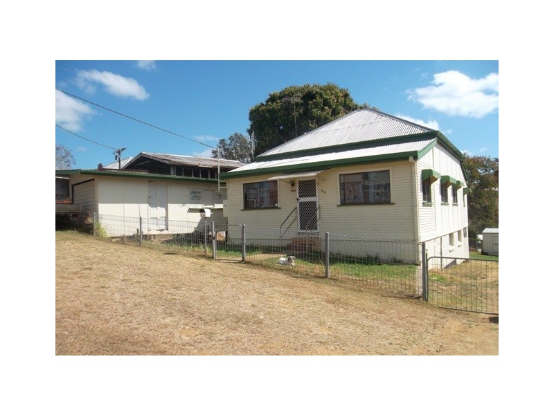 69 Dee Street, Mount Morgan QLD 4714