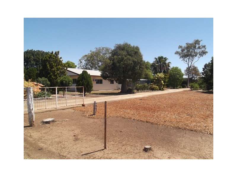 52657 Burnett Highway, Bouldercombe QLD 4702