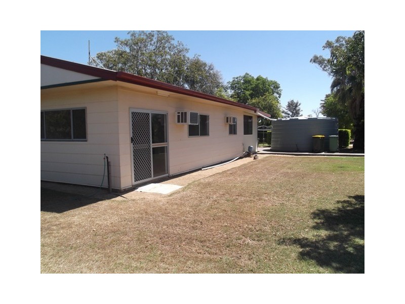 52657 Burnett Highway, Bouldercombe QLD 4702