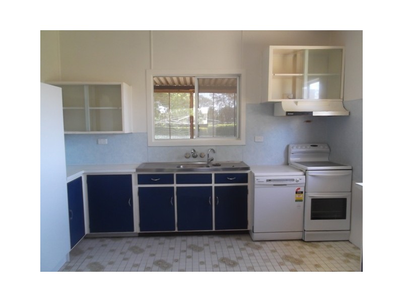 52657 Burnett Highway, Bouldercombe QLD 4702