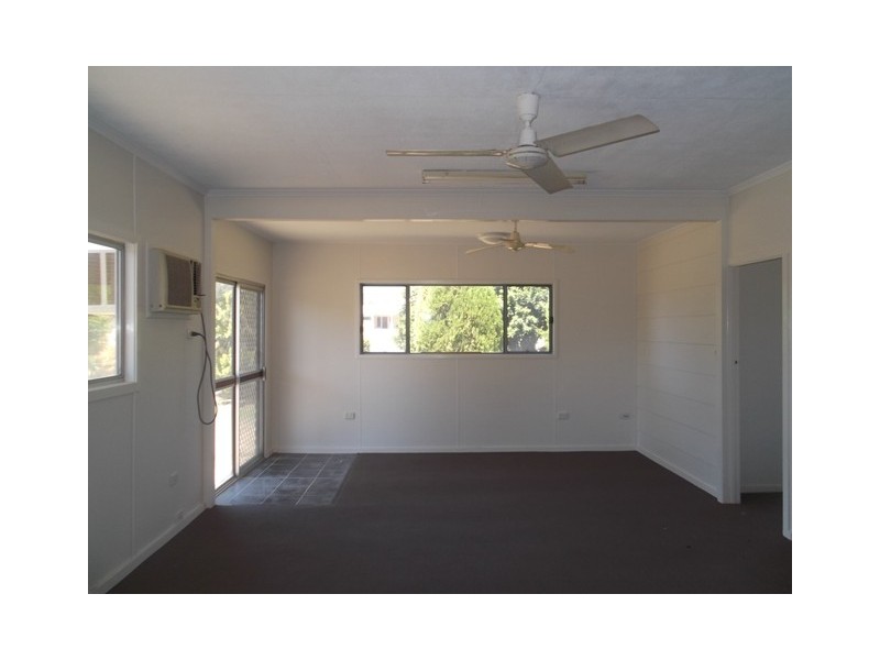 52657 Burnett Highway, Bouldercombe QLD 4702