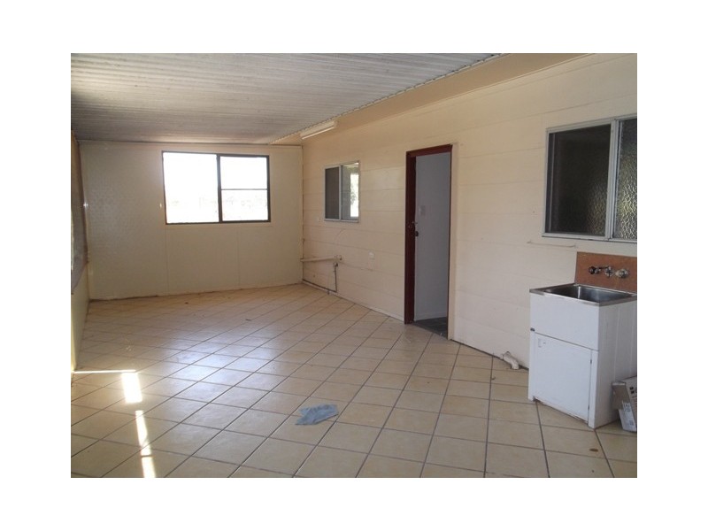 52657 Burnett Highway, Bouldercombe QLD 4702