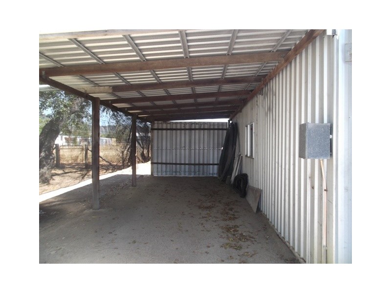 52657 Burnett Highway, Bouldercombe QLD 4702