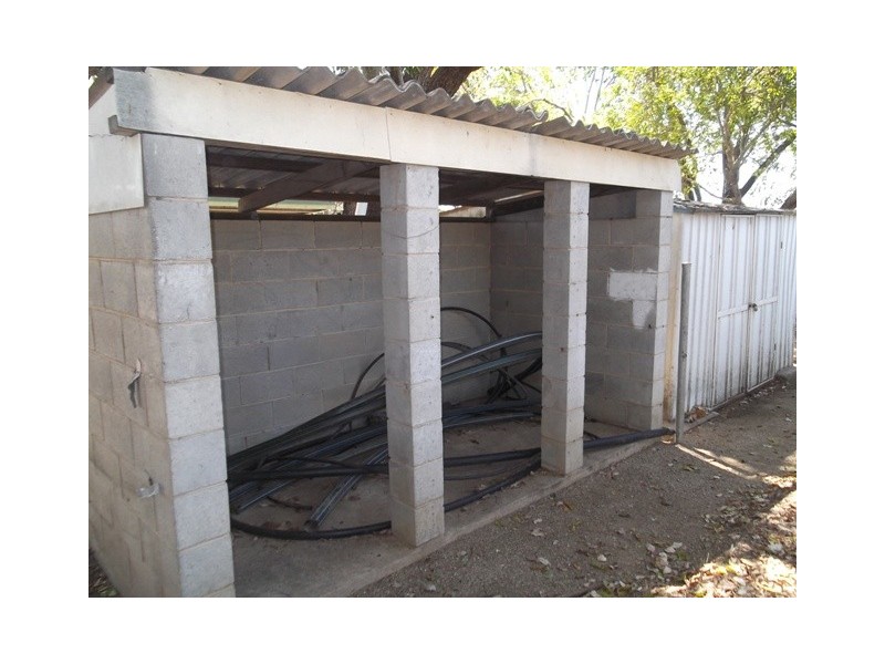 52657 Burnett Highway, Bouldercombe QLD 4702