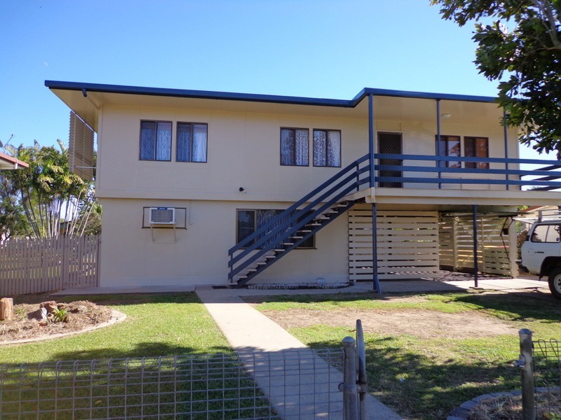 17 HARRIETTE STREET, Park Avenue QLD 4701