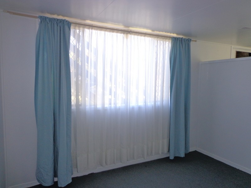 17 HARRIETTE STREET, Park Avenue QLD 4701