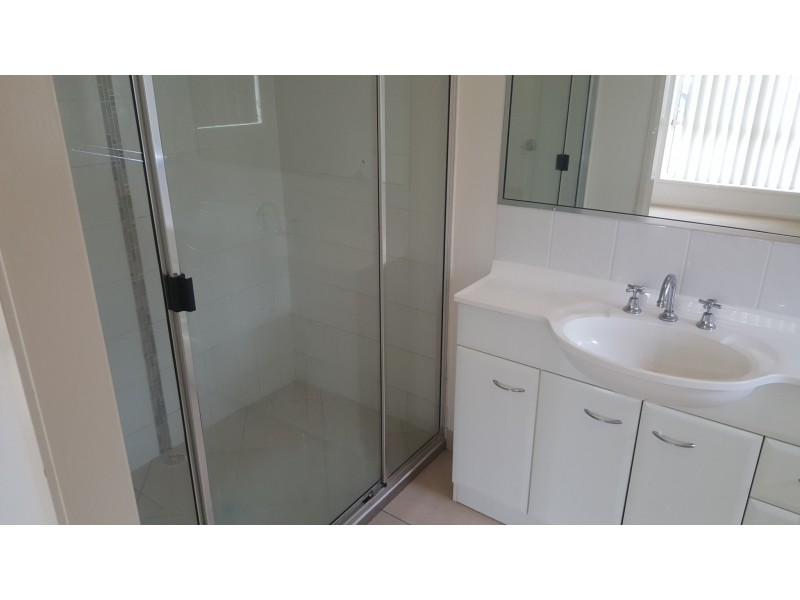 5 Tawarra Crescent, Gracemere QLD 4702