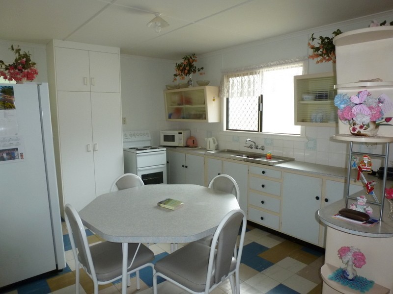 253 GEORGESON STREET, Berserker QLD 4701