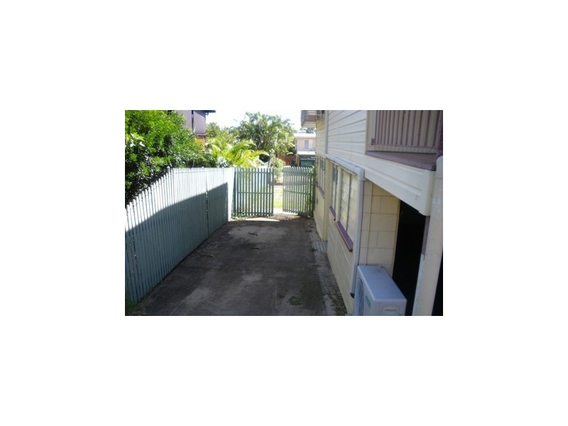 375 Philp Ave, Frenchville QLD 4701