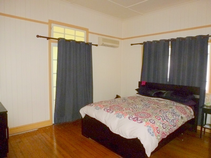 13 CANNING STREET, The Range QLD 4700