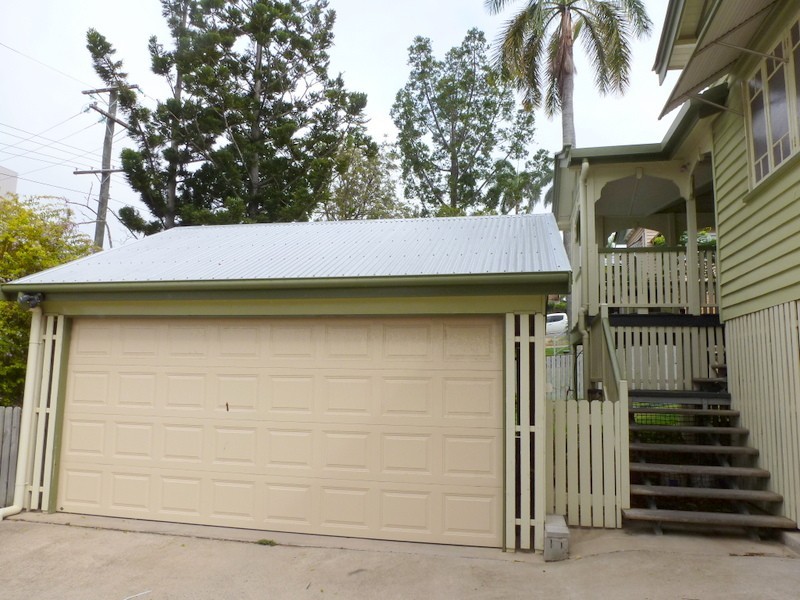 13 CANNING STREET, The Range QLD 4700