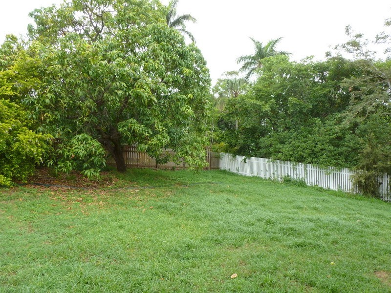 13 CANNING STREET, The Range QLD 4700