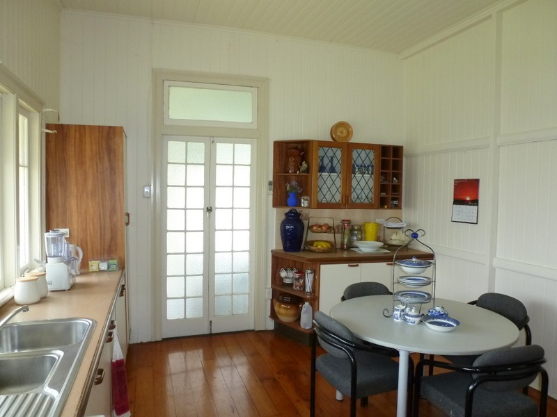 145 DENHAM STREET, Cnr Talford St., Allenstown QLD 4700