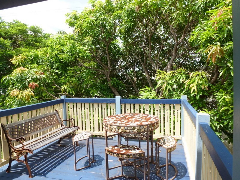 145 DENHAM STREET, Cnr Talford St., Allenstown QLD 4700