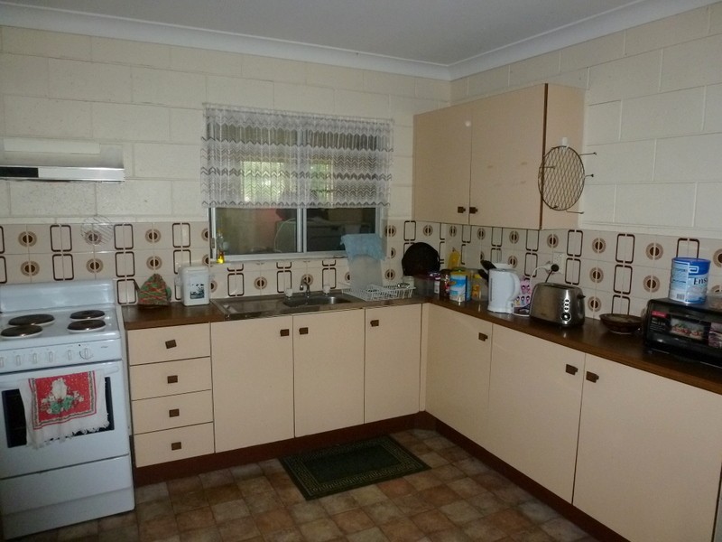 104 BOLAND STREET, Park Avenue QLD 4701
