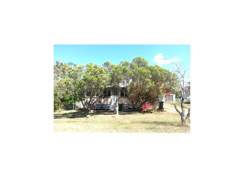 35 Beak Street, Koongal QLD 4701