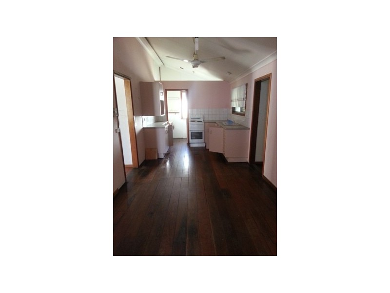 35 Beak Street, Koongal QLD 4701