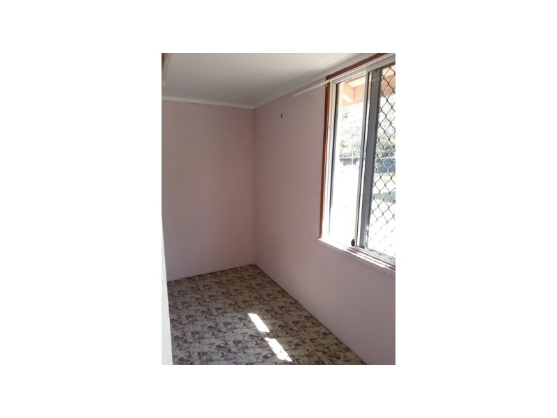 35 Beak Street, Koongal QLD 4701