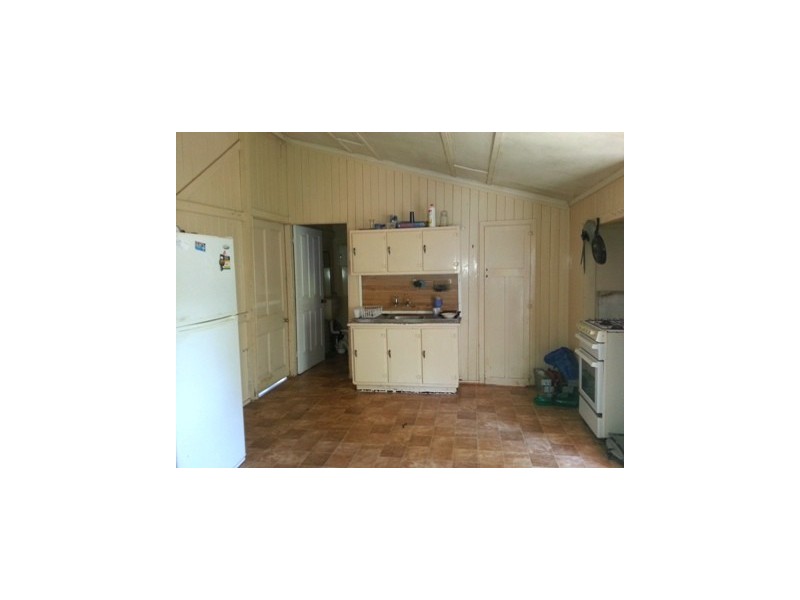 46 Lion Creek Road, Wandal QLD 4700