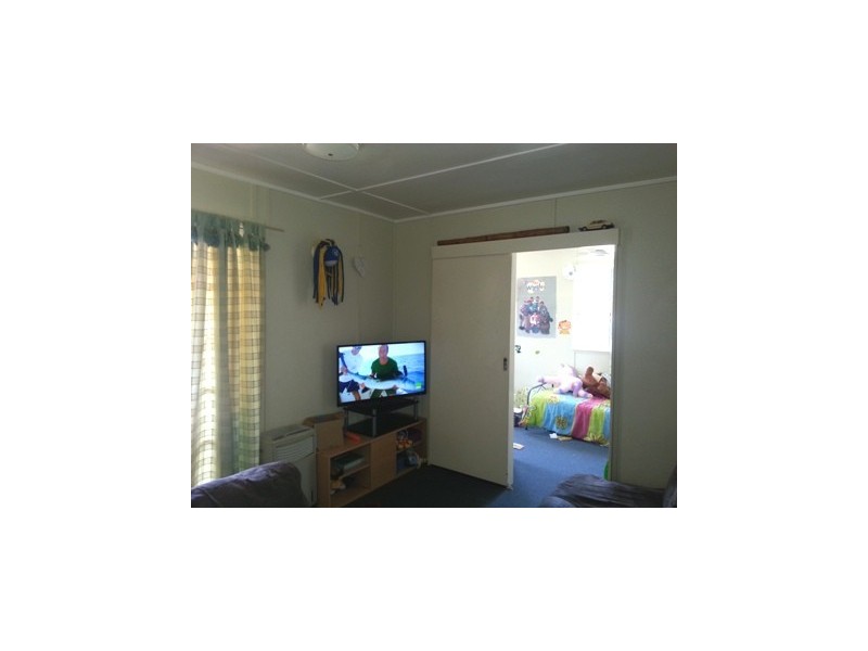 262 Farm Street, Kawana QLD 4701