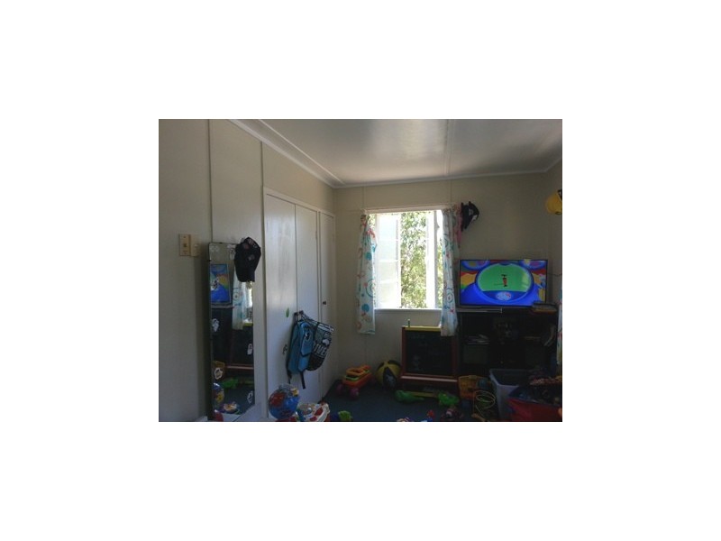 262 Farm Street, Kawana QLD 4701
