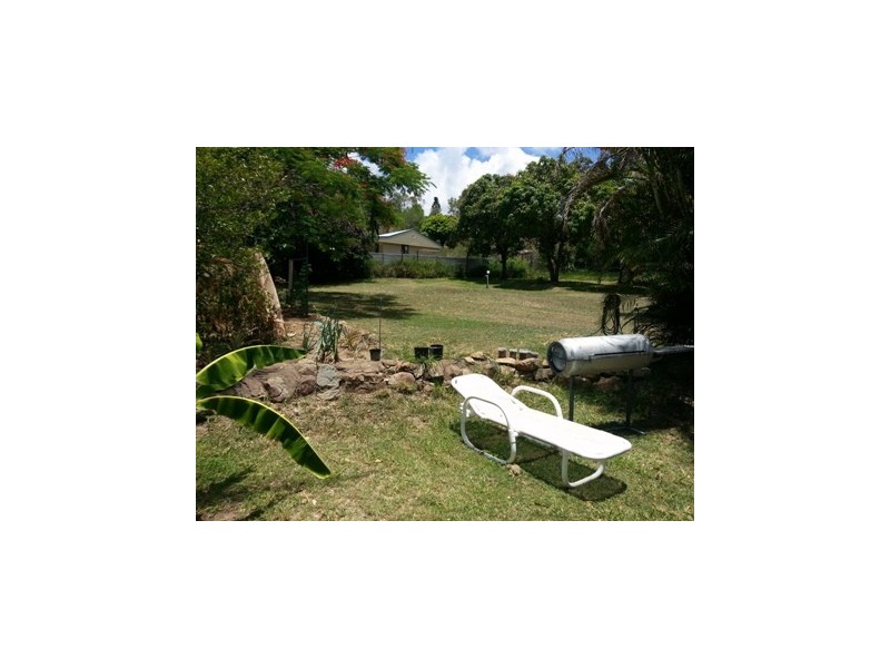 84 Dee Street, Mount Morgan QLD 4714