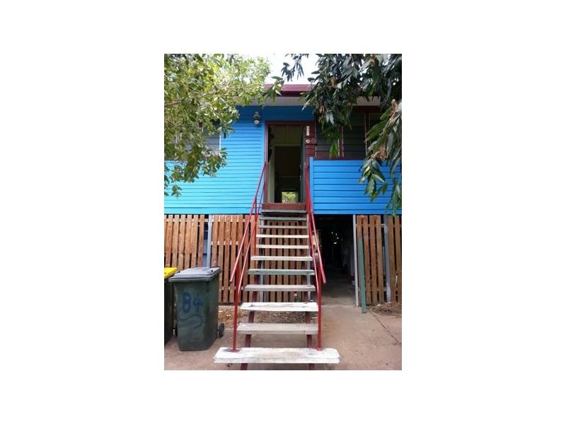 84 Dee Street, Mount Morgan QLD 4714