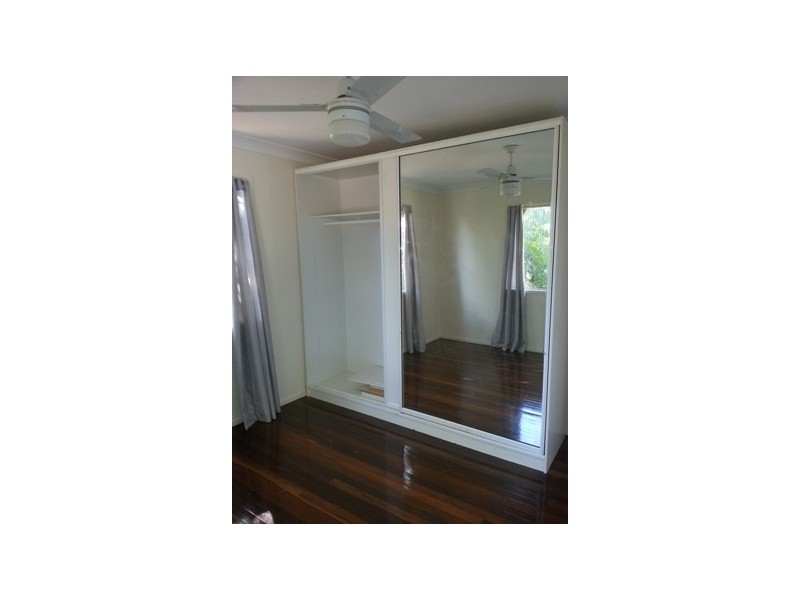8 Harriette Street, Park Avenue QLD 4701