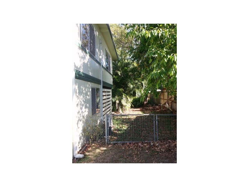 8 Harriette Street, Park Avenue QLD 4701