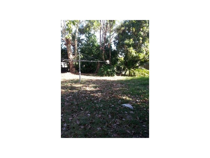 8 Harriette Street, Park Avenue QLD 4701