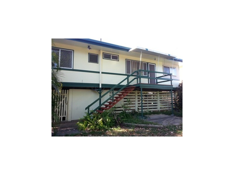 8 Harriette Street, Park Avenue QLD 4701