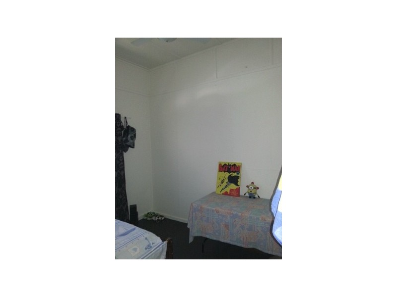 90 Berserker Street, Berserker QLD 4701