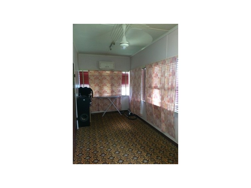 68 Richmond Street, Berserker QLD 4701