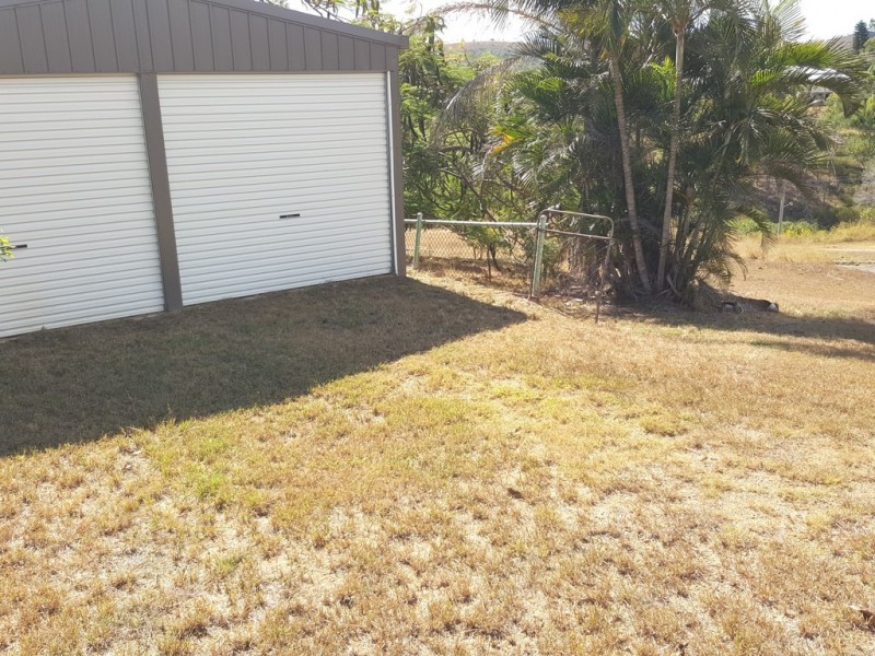 10 Hall Street, Mount Morgan QLD 4714