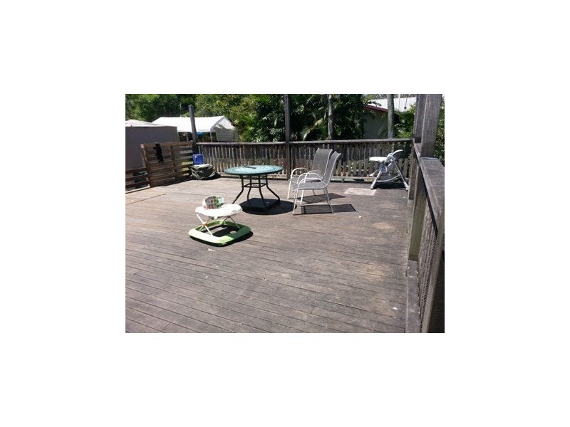 16 Felix Street, Cawarral QLD 4702