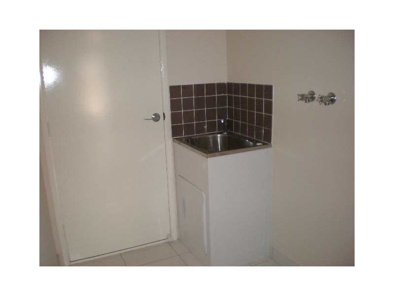 147 Earl Street, Berserker QLD 4701
