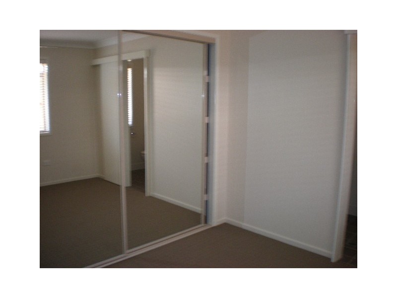 147 Earl Street, Berserker QLD 4701
