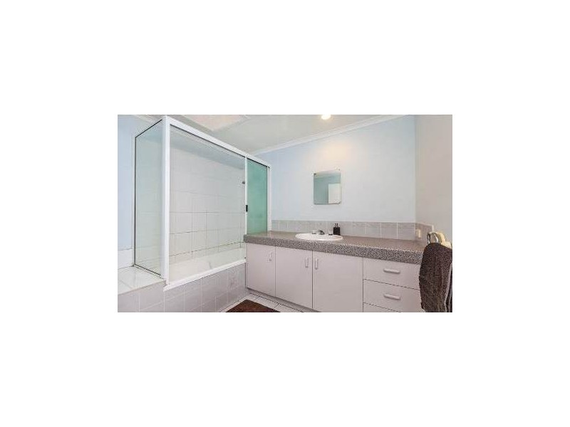 12/236 German Street, Norman Gardens QLD 4701