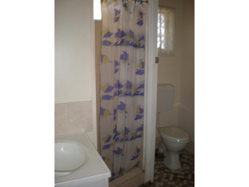 2/405 MURPHY STREET, Frenchville QLD 4701